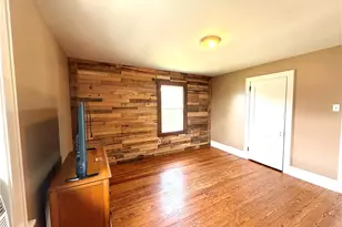 745 Todd Ave, Ellwood City, PA 16117 - Photo 35