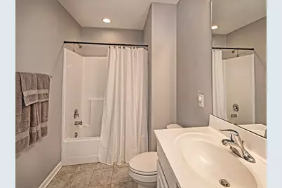 195 Broadstone Drive, Adams Township, PA 16046 - Photo 17
