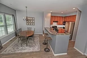195 Broadstone Dr, Adams Township, PA 16046 - Photo 7