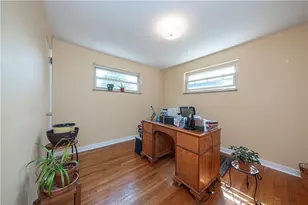 3275 Waltham Ave, Pittsburgh, PA 15216 - Photo 13