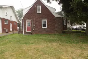 110 S Oakdale Ave, Hermitage, PA 16148 - Photo 15