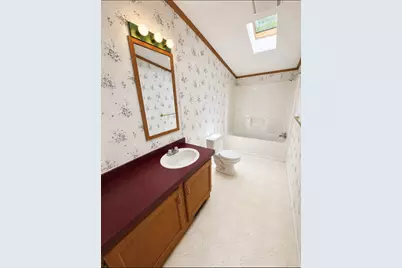 127 Classic Place, Washington Township, PA 15632 - Photo 9