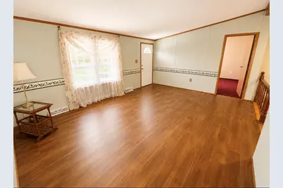 127 Classic Place, Washington Township, PA 15632 - Photo 3