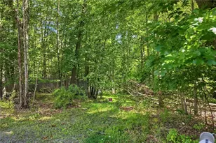 193-197 Silvis Rd, Washington Township, PA 15632 - Photo 21