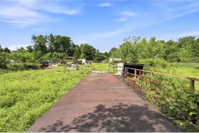193-197 Silvis Road, Washington Township, PA 15632 - Photo 3