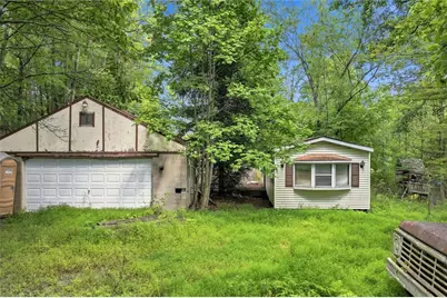 193-197 Silvis Road, Washington Township, PA 15632 - Photo 21