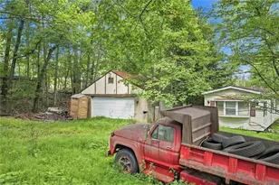 193-197 Silvis Rd, Washington Township, PA 15632 - Photo 23