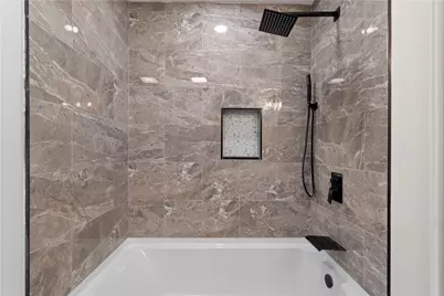 113 Southern Hilands Dr, Pittsburgh, PA 15241 - Photo 3