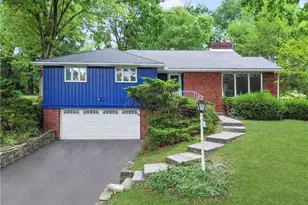 113 Southern Hilands Dr, Pittsburgh, PA 15241 - Photo 1