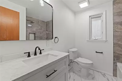 113 Southern Hilands Dr, Pittsburgh, PA 15241 - Photo 11