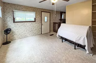 2876 Saranac Dr, South Pymatuning Township, PA 16150 - Photo 19