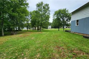 686 Old Rt 8, Irwin Township, PA 16038 - Photo 13
