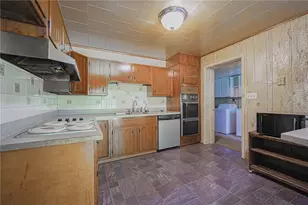 686 Old Rt 8, Irwin Township, PA 16038 - Photo 25