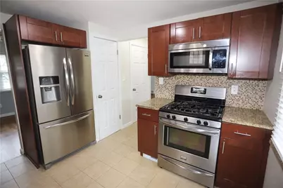 263 Great Smokey Dr, Pittsburgh, PA 15239 - Photo 13