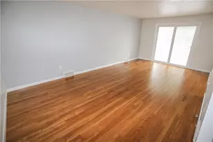 263 Great Smokey Dr, Pittsburgh, PA 15239 - Photo 5