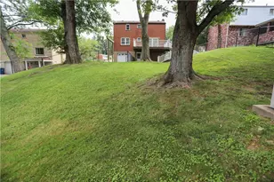 263 Great Smokey Dr, Pittsburgh, PA 15239 - Photo 39