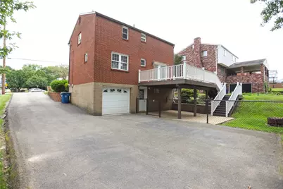 263 Great Smokey Dr, Pittsburgh, PA 15239 - Photo 3