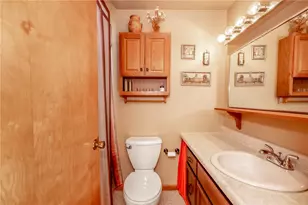 3015 Warren Rd, White Township, PA 15701 - Photo 17