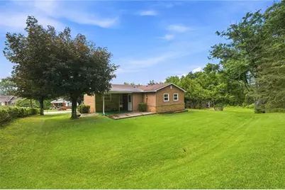 814 N Penn St, Penn Twp, PA 15675 - Photo 23