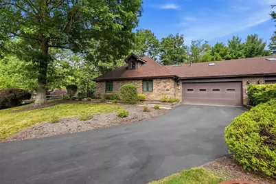 10097 Mansion Drive, Pittsburgh, PA 15044 - Photo 3