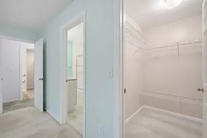 10097 Mansion Drive, Pittsburgh, PA 15044 - Photo 19