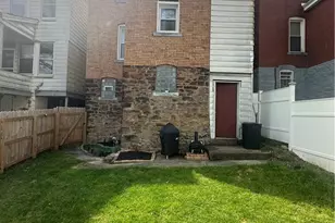 4052 Vinceton St, Pittsburgh, PA 15214 - Photo 45