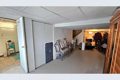 3206 Maryland Ave, North Versailles, PA 15137 - Photo 29