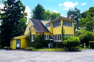 16 W Clen Moore Blvd, Neshannock Township, PA 16105 - Photo 3