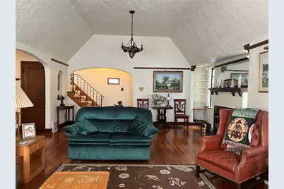 16 W Clen Moore Blvd, Neshannock Township, PA 16105 - Photo 9