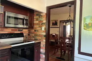 16 W Clen Moore Blvd, Neshannock Township, PA 16105 - Photo 15