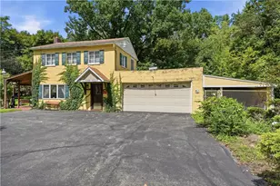 16 W Clen Moore Blvd, Neshannock Township, PA 16105 - Photo 3