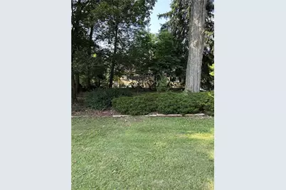 16 W Clen Moore Blvd, Neshannock Township, PA 16105 - Photo 25