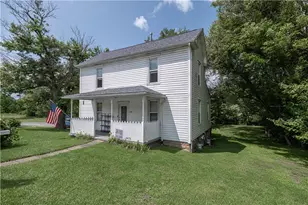 2555 Park Ave, South Franklin, PA 15301 - Photo 23