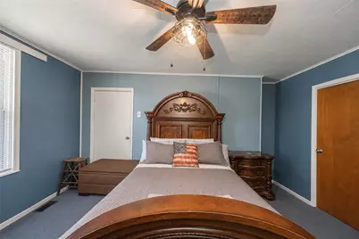 2555 Park Ave, South Franklin, PA 15301 - Photo 13