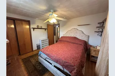 137 Macek Dr, Pittsburgh, PA 15227 - Photo 33