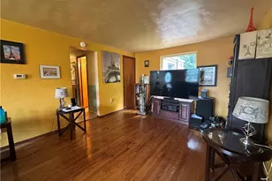 137 Macek Dr, Pittsburgh, PA 15227 - Photo 7
