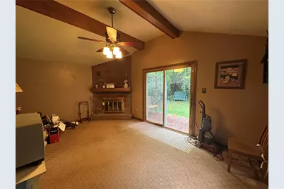 137 Macek Dr, Pittsburgh, PA 15227 - Photo 21