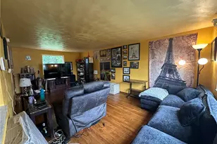 137 Macek Dr, Pittsburgh, PA 15227 - Photo 5