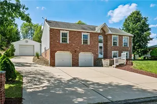 671 Peregrine Dr, North Huntingdon, PA 15642 - Photo 23