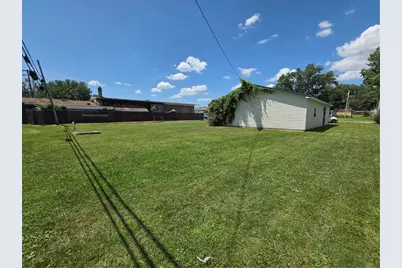 1104 Manor Ave, Unity Township, PA 15650 - Photo 5