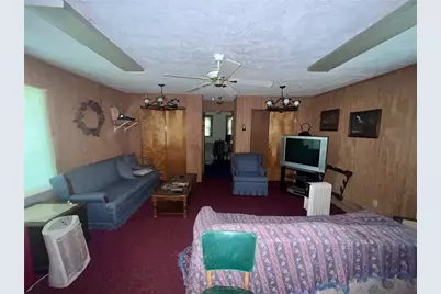 983 Lakewood Neshannock Falls Road, Hickory Township, PA 16105 - Photo 17
