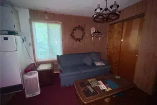 983 Lakewood Neshannock Falls Rd, Hickory Township, PA 16105 - Photo 1