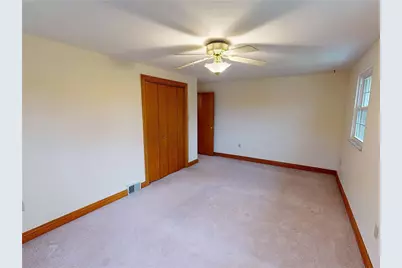 123 Hampton Ct, Twp of But SW, PA 16002 - Photo 15