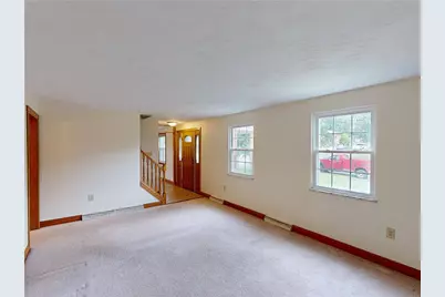 123 Hampton Ct, Twp of But SW, PA 16002 - Photo 9