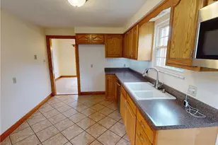 123 Hampton Ct, Twp of But SW, PA 16002 - Photo 7