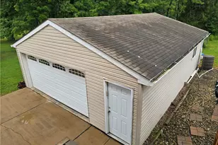 123 Hampton Ct, Twp of But SW, PA 16002 - Photo 3