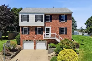 126 Forest Glen Dr, Imperial, PA 15126 - Photo 1