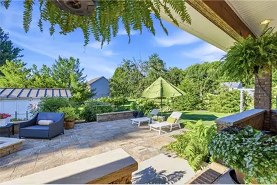 967 Lexington Dr, Hermitage, PA 16148 - Photo 5