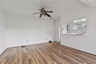 2112 Arlington Ave, Pittsburgh, PA 15210 - Photo 9