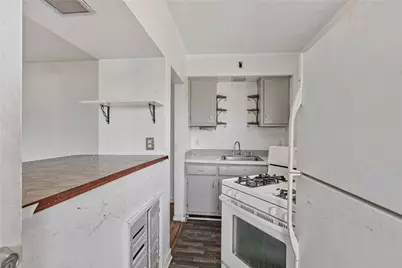 2112 Arlington Ave, Pittsburgh, PA 15210 - Photo 13